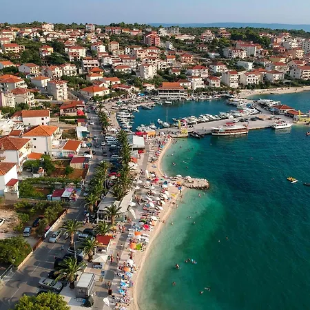 Apartman In 36359 Sevid